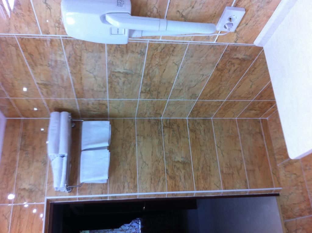 Mereke Hotel Ust-Kamenogorsk Room photo