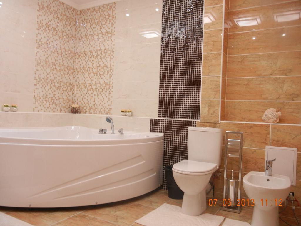 Mereke Hotel Ust-Kamenogorsk Room photo