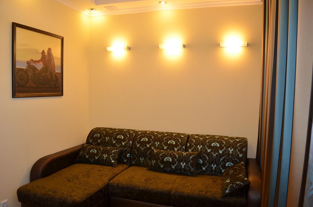 Mereke Hotel Ust-Kamenogorsk Room photo